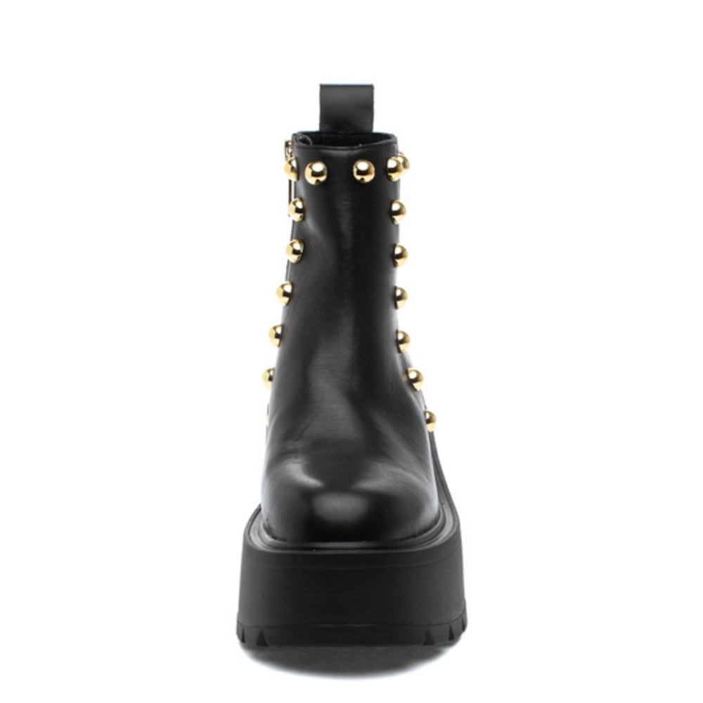 Black Leather Platform Studded Boot with Lug Sole - New in Box - Picture 5 of 7